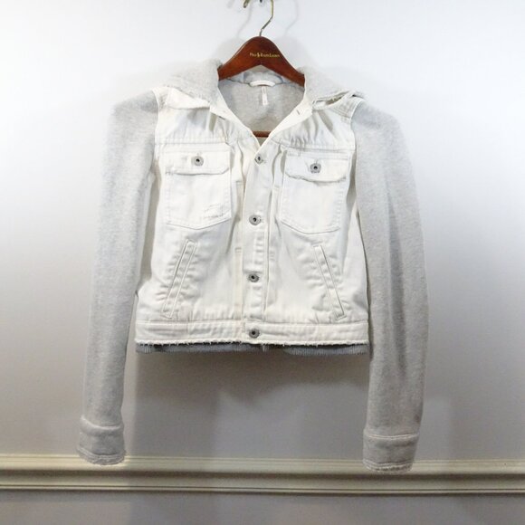 Free People White Hooded Denim Jacket Size XS Knit Sleeves Casual - Picture 1 of 8